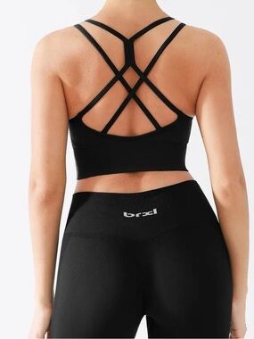 BRXL Popilush Seamless Criss Cross Spaghetti Strap Racerback Sports Bra Black M